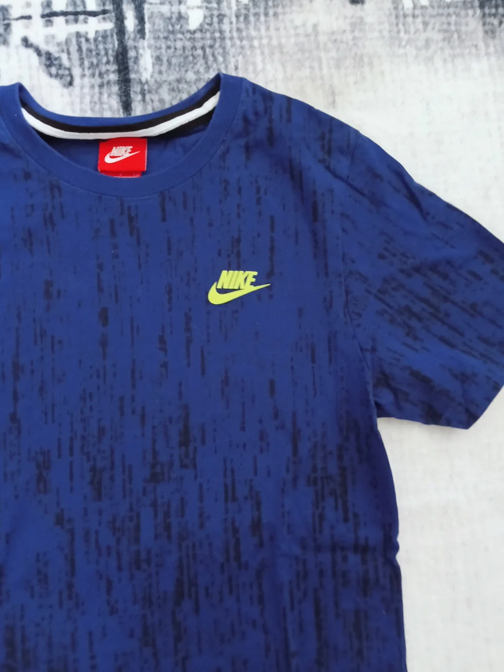 Nike Blue Graphic‎ Tee with Neon Logo